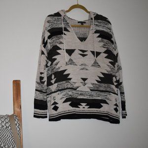 AEO Aztec Print Knit Beach Hoodie | Size M
